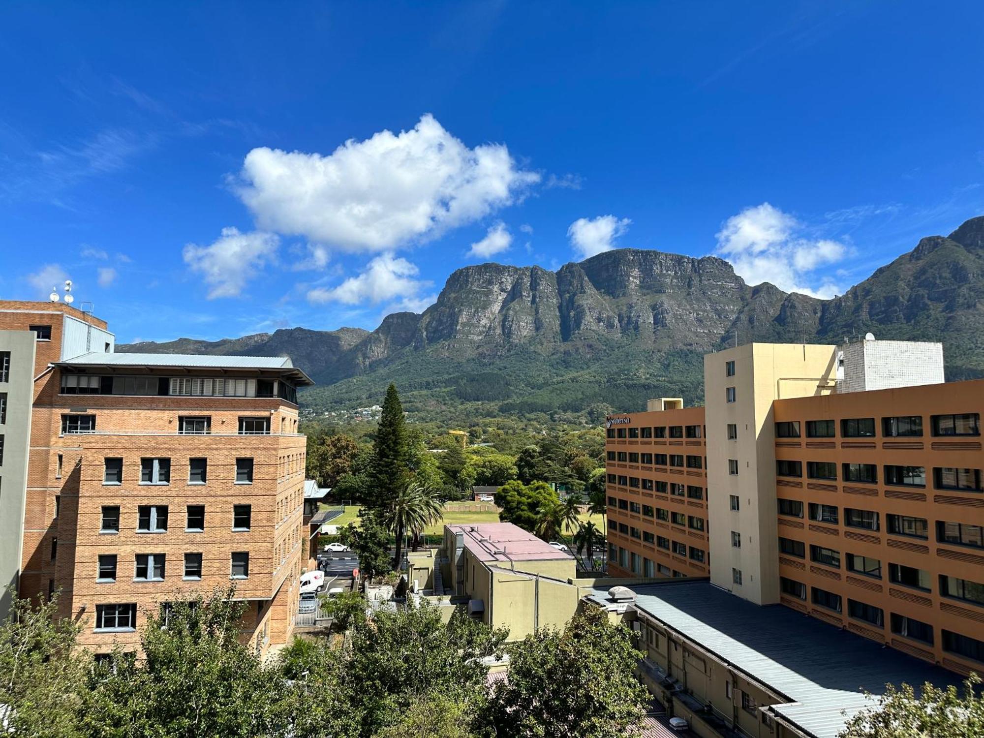 Newlands Peak Apartments Cape Town Luaran gambar